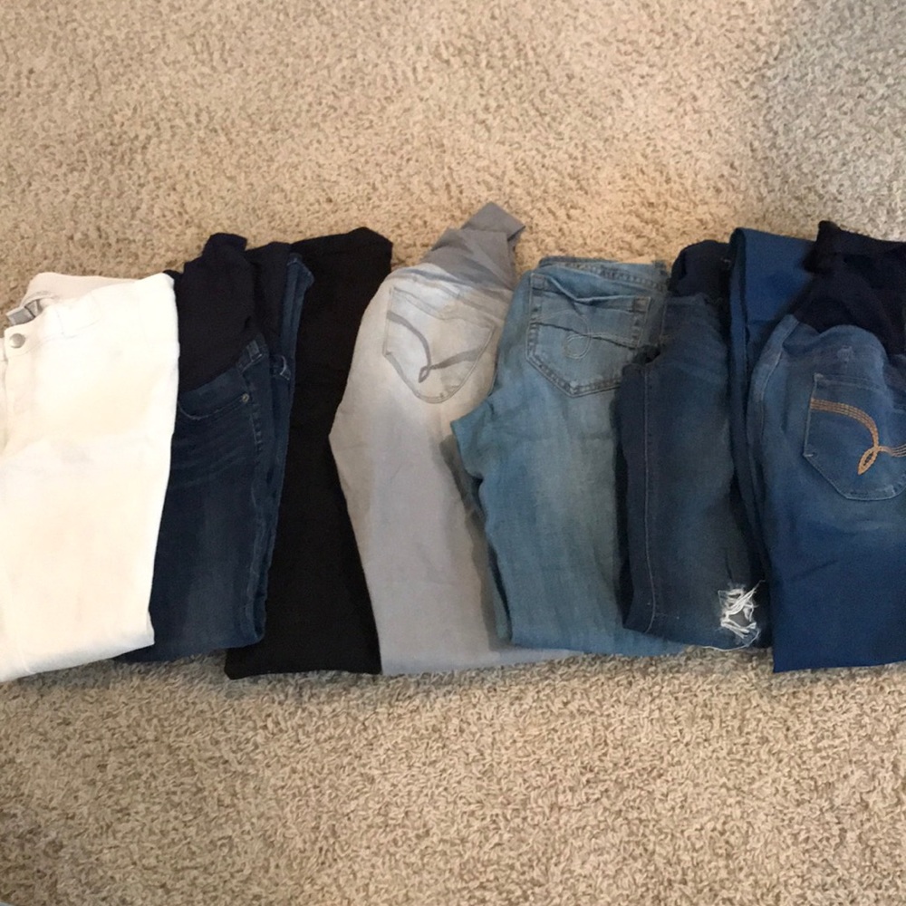 Huge Lot of Maternity Jeans!